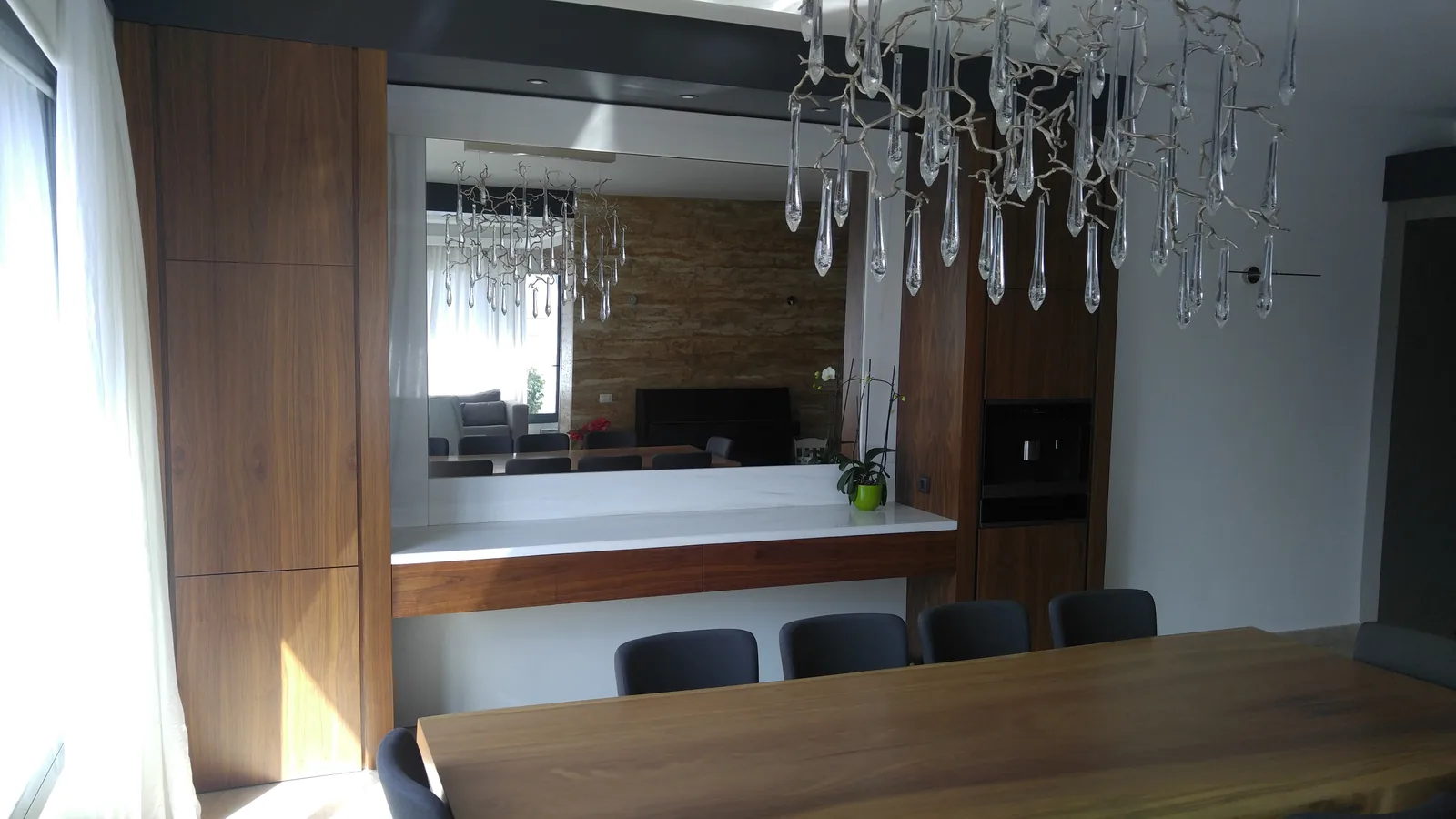 Ashrafieh 575