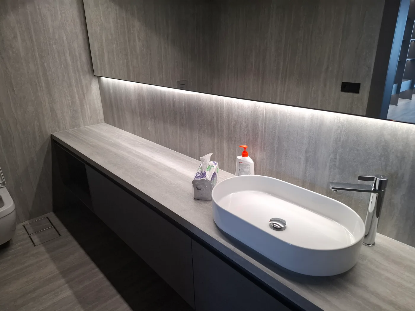 Bathroom vanity joinery